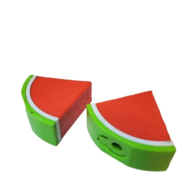 Vintage plastic watermelon Salt And Pepper Shakers - Picture 3 of 3